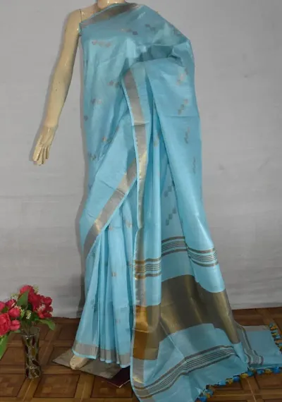 Attractive Cotton Slub Sarees With Weaving Design