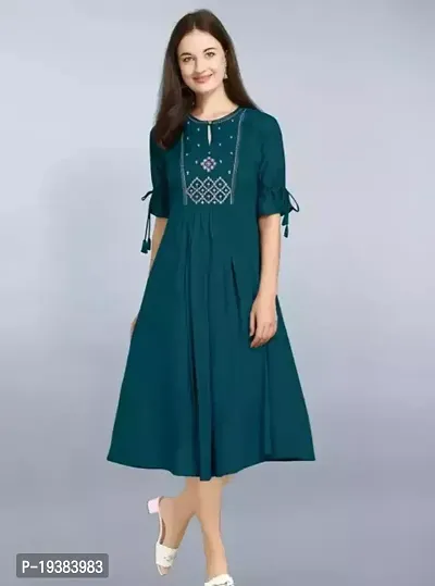 Stylish Straight Green Rayon Kurti For Women