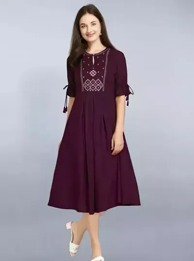 Stylish Straight Rayon Kurti For Women