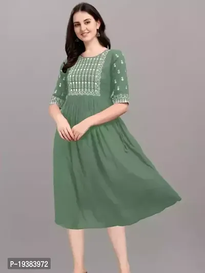 Stylish Straight Green Rayon Kurti For Women