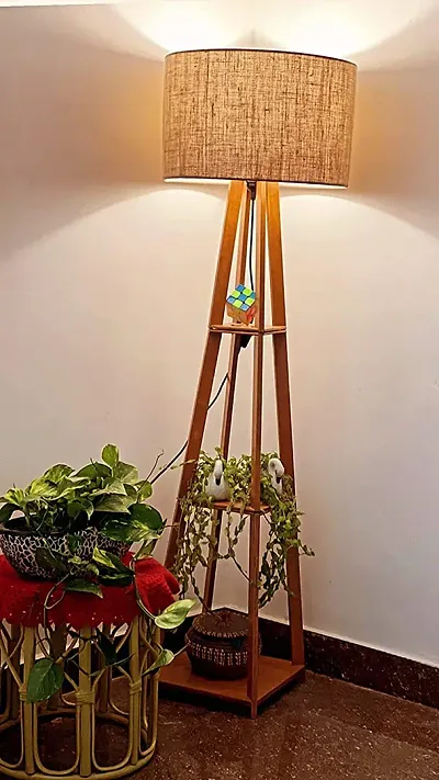 Italian Style Wooden Floor Lamp