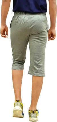 Comfortable Cotton Grey And Black Solid Regular Fit 3/4th Shorts For Men -Pack Of 2-thumb1