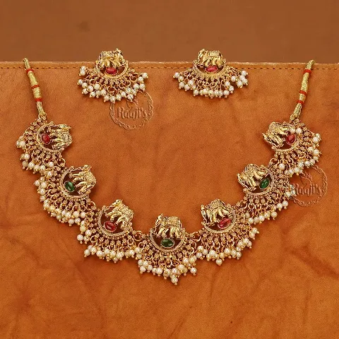 Trendy Jewellery Set 