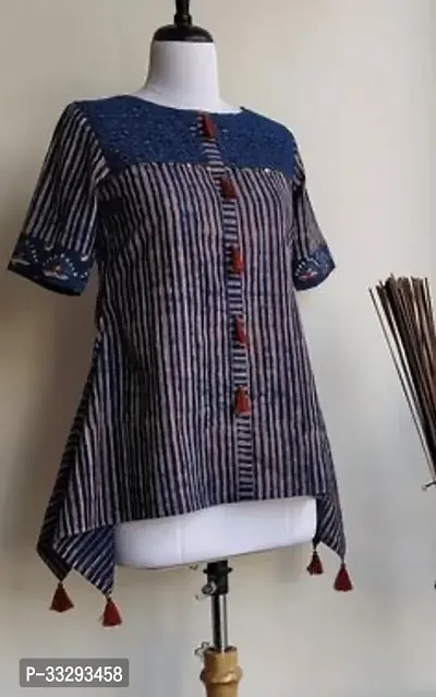 Stylish A-Line Navy Blue Printed Cotton Kurta For Women-thumb0