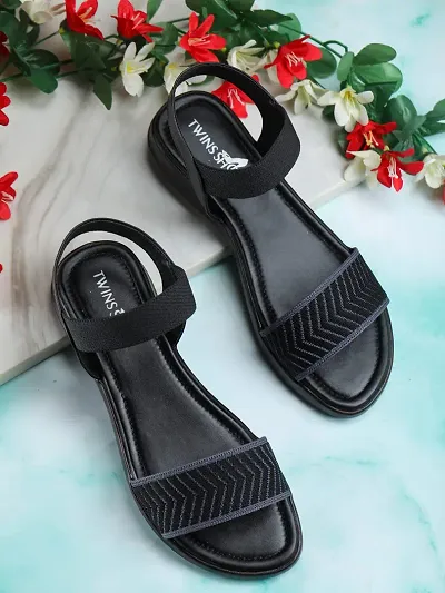 Buy online Girls Back Strap Sandal from sandals & floaters for Women by  V-mart for ₹319 at 3% off | 2023 Limeroad.com
