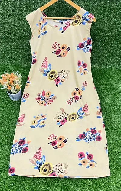 Stylish Crepe Printed Straight Kurtis