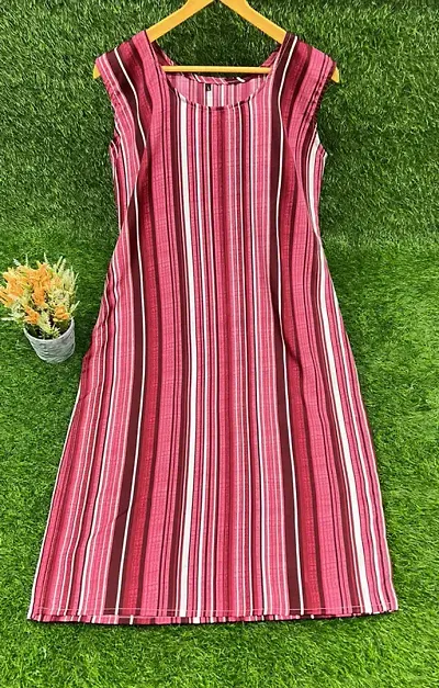 Stylish Crepe Striped Straight Stitched Kurta For Women