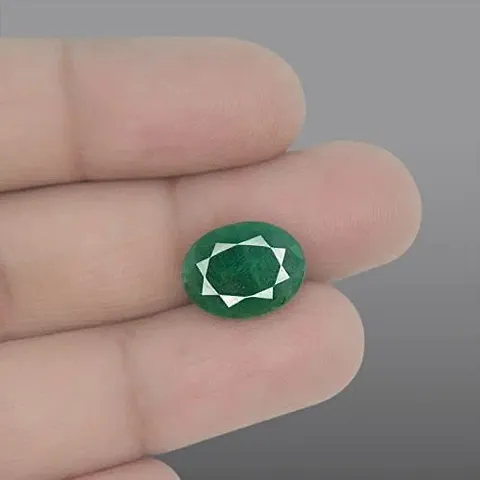 9.25 Ratti Certified Zambian Emerald/Panna Stone for Men and Women