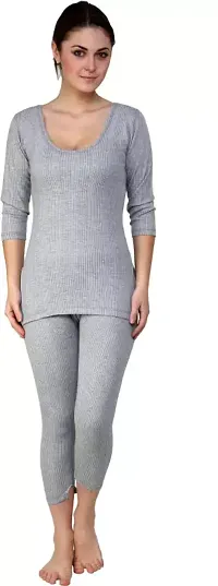 Comfortable Grey Thermal Set For Women