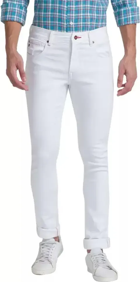 Stylish White Mid-Rise Jeans For Men