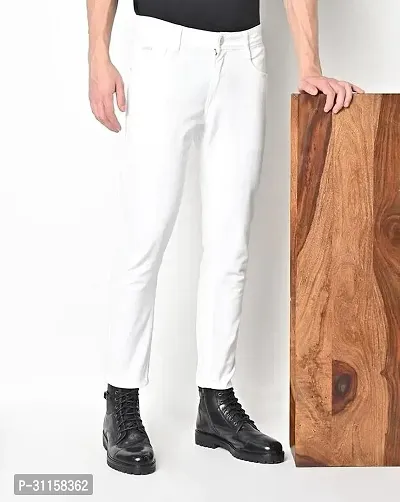 Stylish White Denim Mid-Rise Jeans For Men