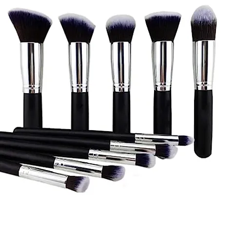 Trendy Makeup Brush Set For Perfect Makeup Look