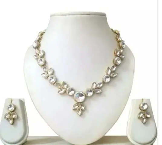 Designer Kundan Necklace for Woman with Earring