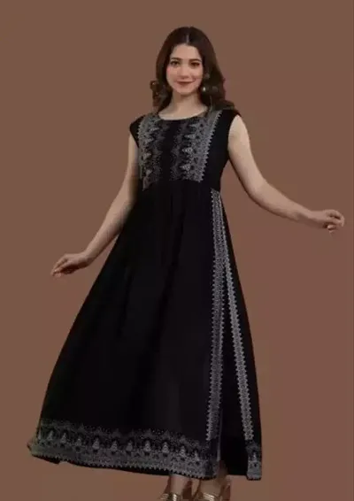 Kharoliya Women Anarkali Kurta