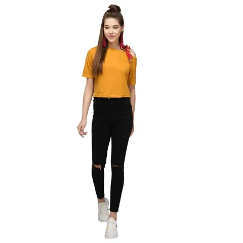 Trendy Attractive Knitted Crop Length Tees for Women