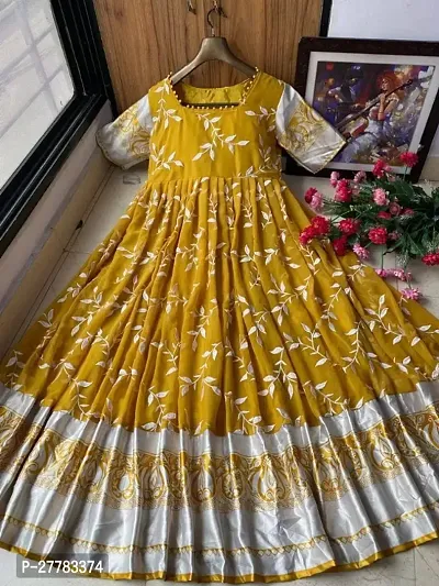 Attractive Georgette Gown for Women