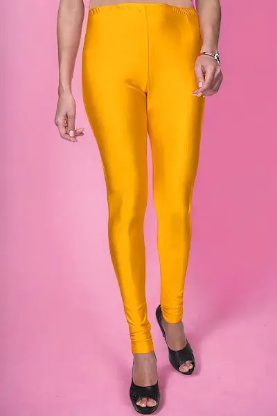 Fabulous Lycra Solid Leggings For Women