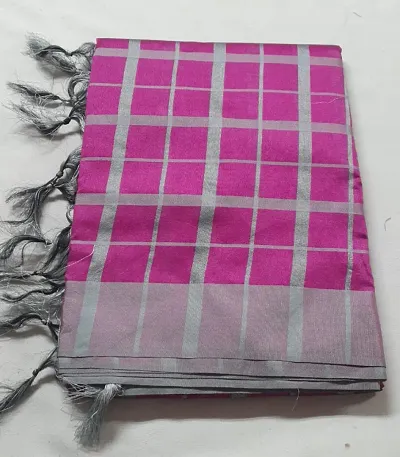 Cotton Silk checked Sarees With Blouse Piece