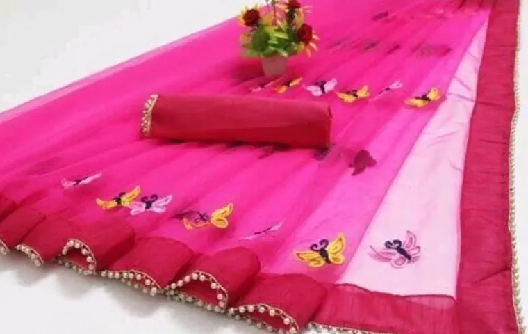 Glamorous Silk Blend Saree with Blouse piece 