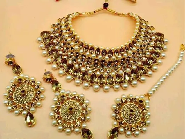 Traditional Alloy Jewellery Set for Women