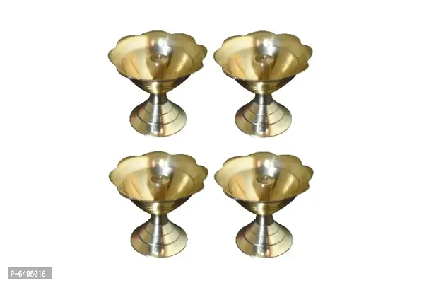 Brass Flower Diya /Deep / oil Lamp for pooja (Set of 4, Height 3.8 cm)