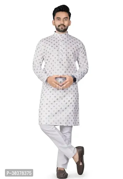 Trendy White Cotton Blend Kurtas For Men-thumb0