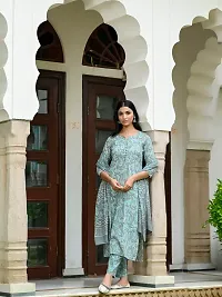 Stylish Grey Rayon Printed Kurta Bottom and Dupatta Set For Women-thumb2