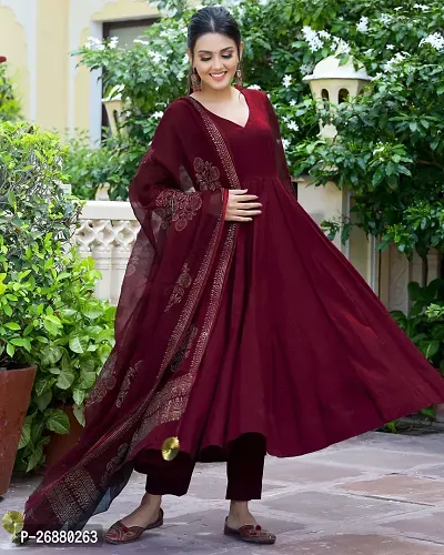 Beautiful Magenta Cotton Blend Kurta, Bottom and Dupatta Set For Women