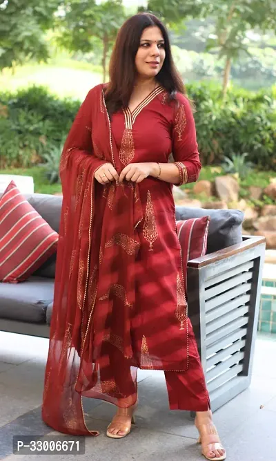 Stylish Maroon Rayon Solid Kurta Bottom and Dupatta Set For Women-thumb0