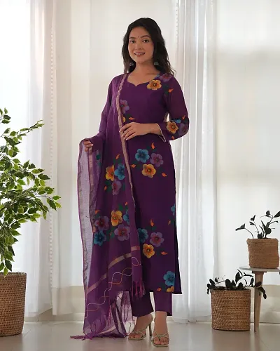 Stylish Blend Kurta, Bottom and Dupatta Set For Women