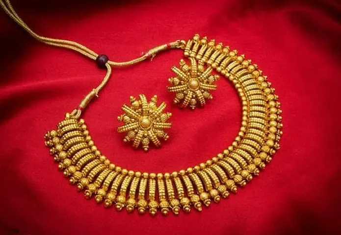 Trending Golden Alloy Imitation Jewellery Sets