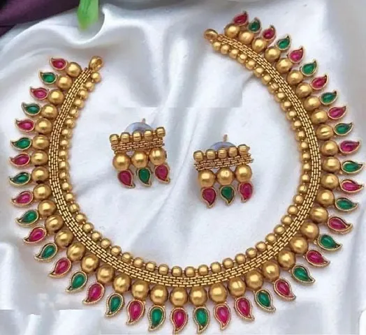 Trendy Jewellery Set 