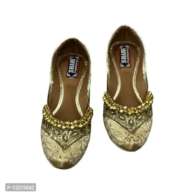 Punjabi Handicrafts Women Golden Punjabi jutti  mojri embellished with designs jutti For Girls