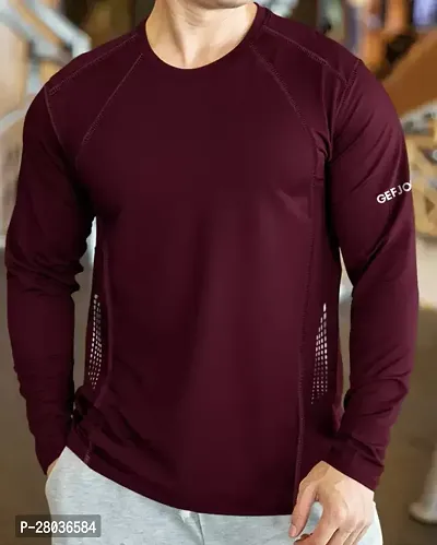 Stylish Maroon Cotton Blend Solid Long Sleeve Round Neck Tees For Men