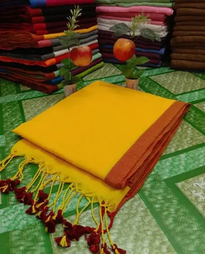 Handloom Solid Cotton Sarees With Blouse Piece