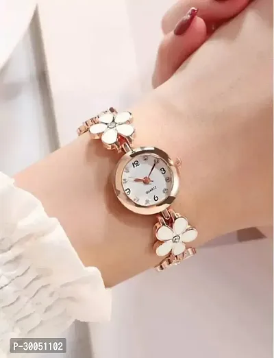 Trendy Golden Designer Analog Watch For Women