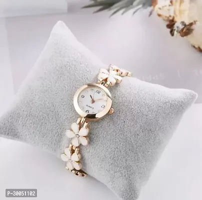 Trendy Golden Designer Analog Watch For Women-thumb4