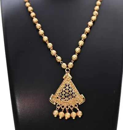 Festive Wear Stylish Golden Necklace For Womens