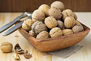 500Gms Tasty Walnuts (Akhrot) With Shells-thumb3