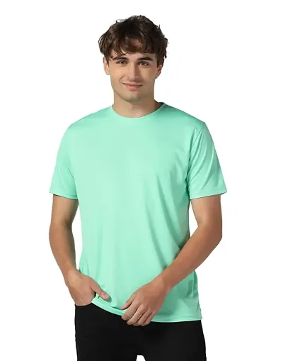 Round Neck Solid T Shirt Regular Fit