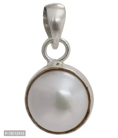 BL Fedput 9.25 Ratti 8.47 Carat A+ Quality Pearl Moti Gemstone Pendant for Men and Women's