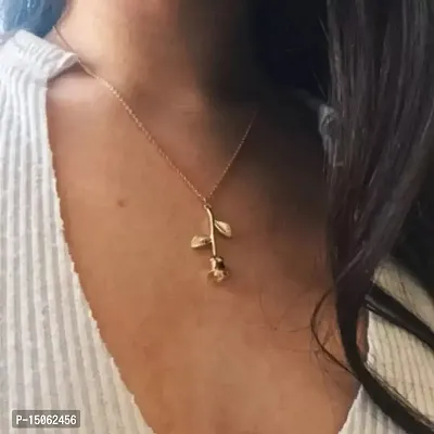 Single Layered Golden Rose Pendant Necklace