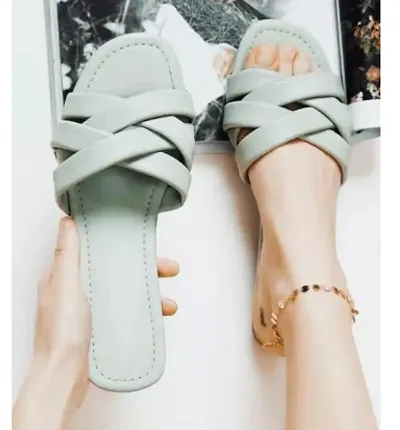 Stylish Sandals and Flats for Women with Comfortable Designs and Trendy Details