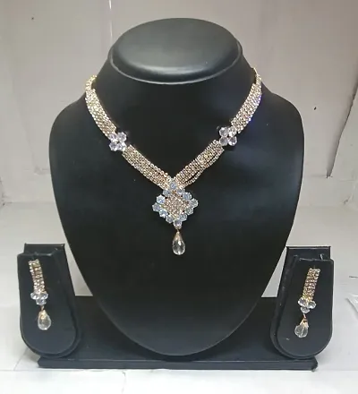 Trendy Alloy Necklace Set