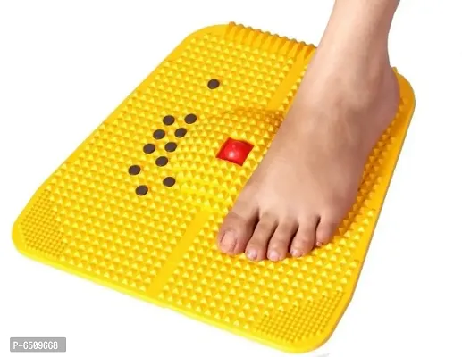 Acupressure Mat Stress And Pain Relief 1 mm Equipment Mat (Multicolor)