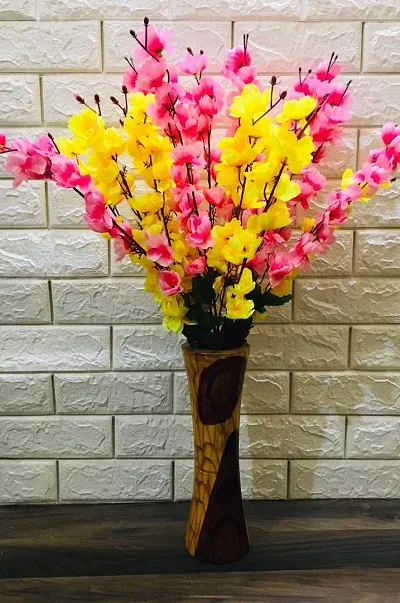 Trendy Artificial Flowers & Vases 