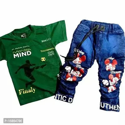 Fabulous Green Cotton Printed T-Shirts with Jeans For Boys