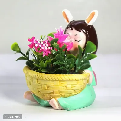 GREEN BASKET GIRL POT