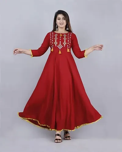 Women Embroidered Viscose Rayon Anarkali Kurta