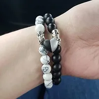 COLOUR OUR DREAMS Couple Bracelet Gifts Heart Shape Alloy Magnet Wristband Stone Beaded Bracelet Valentine Lovers Black and White Gift Couple Magnetic Distance Bracelet-thumb1